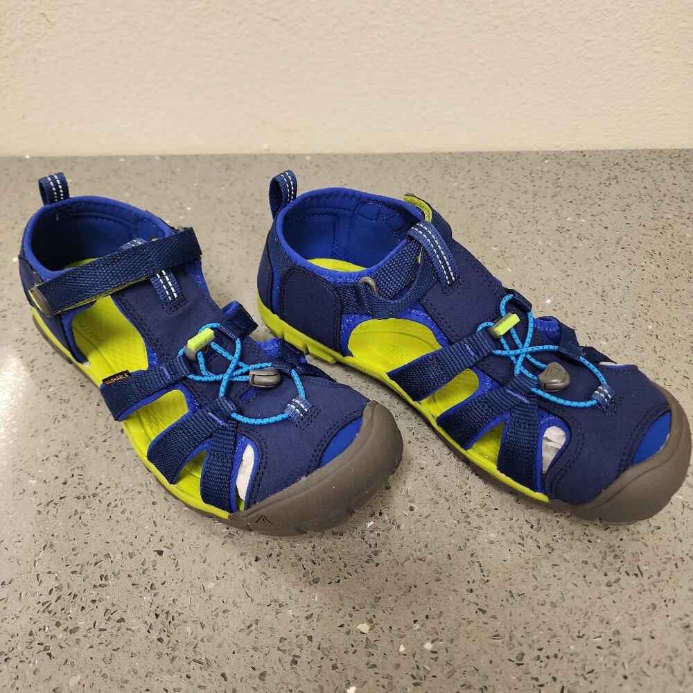KEEN Seacamp II CNX Youth Water Sandal NEW in Original Box